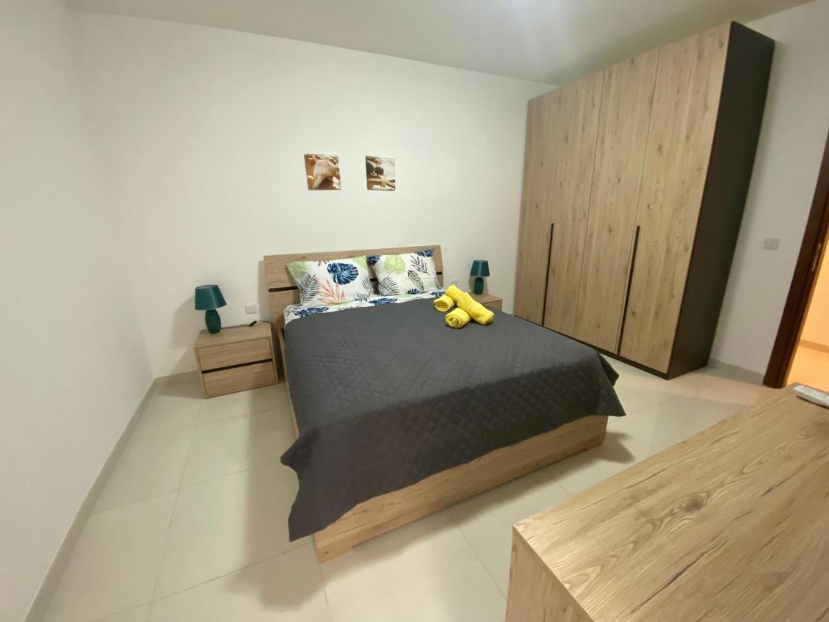 Sunshine Apartments Mellieha - Modern Three Bedroom Ground Floor Apartment With Yard Buitenkant foto